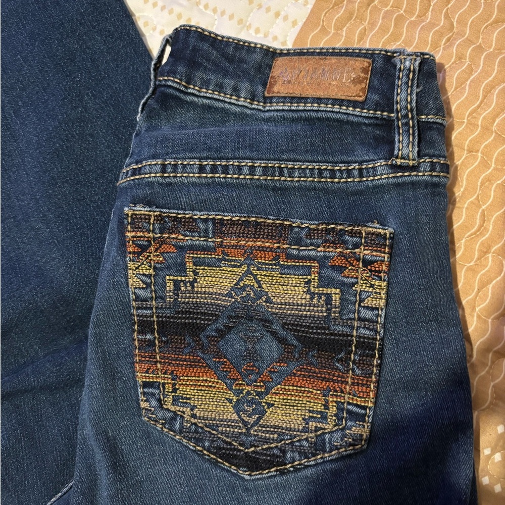 Shyanne Bootcut Jeans; 27 Short - Picture 3 of 4